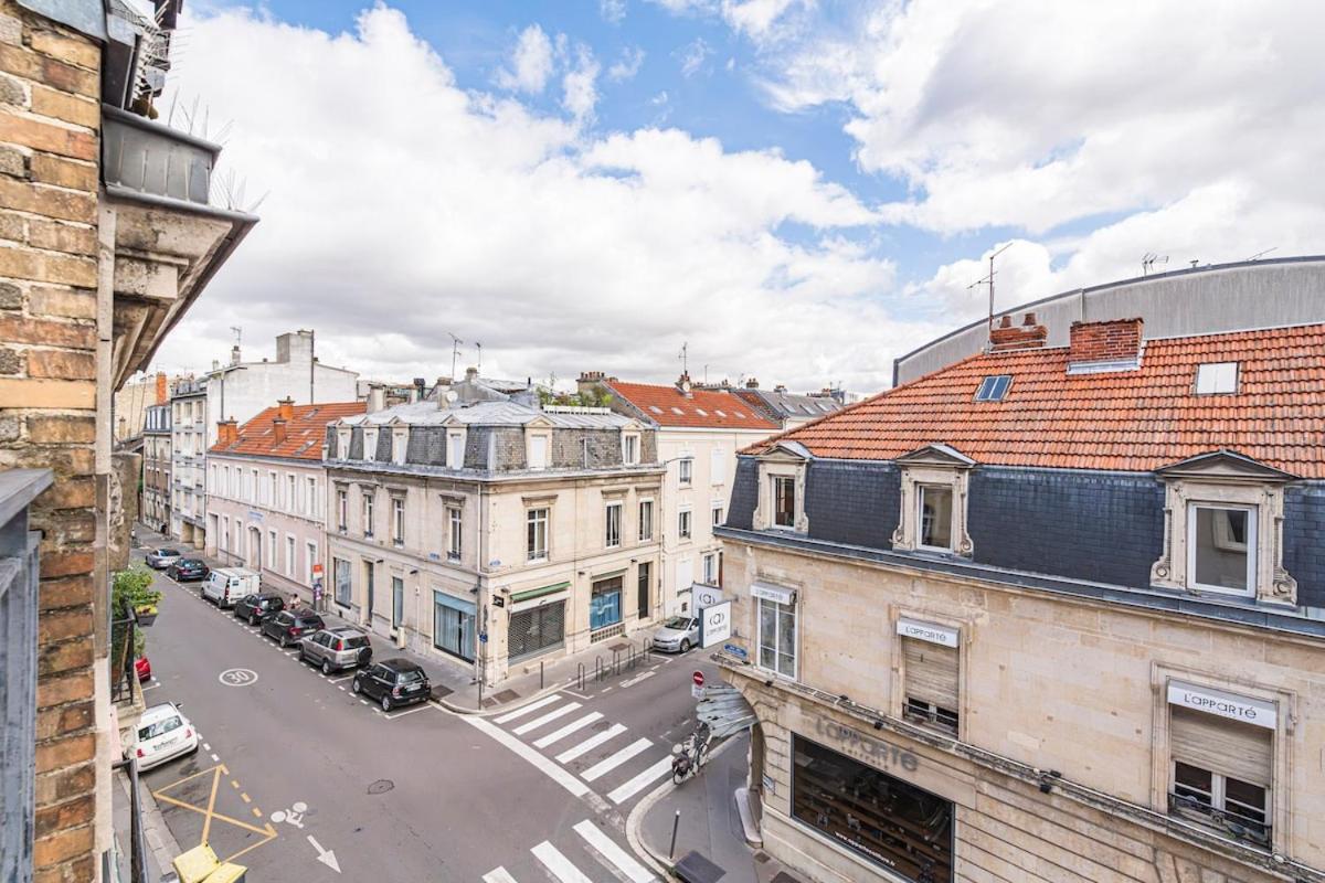 Bar A Bulles - Ancien Comptoir Transforme Reims Exterior foto